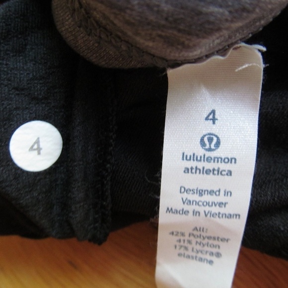 Ladies Lululemon Two Athletic Workout Top & Crop Leggings Size 4 - Picture 13 of 13